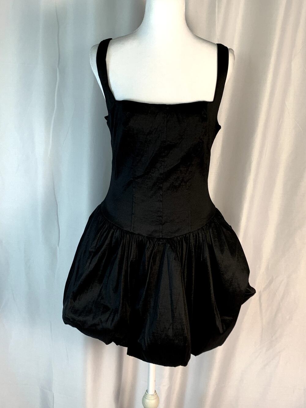 Alex & Sophia Juniors Bubble Hem Fit Flare Mini Dress Black Size 7/8 NWT